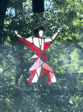 🏆Flash Sale⚡ 50K+ SOLD! Almost Gone-💥New Elvis stained glass spinning suncatcher💃