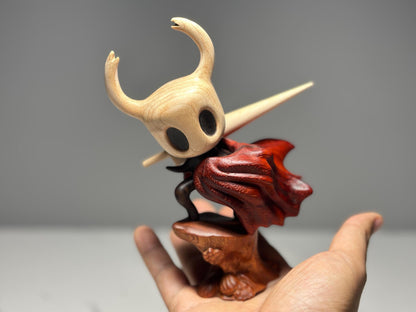 Hollow Knight Inspired Walnut Wood Sculpture • Magnetic Detachable Figurine • Wood Carving Gift