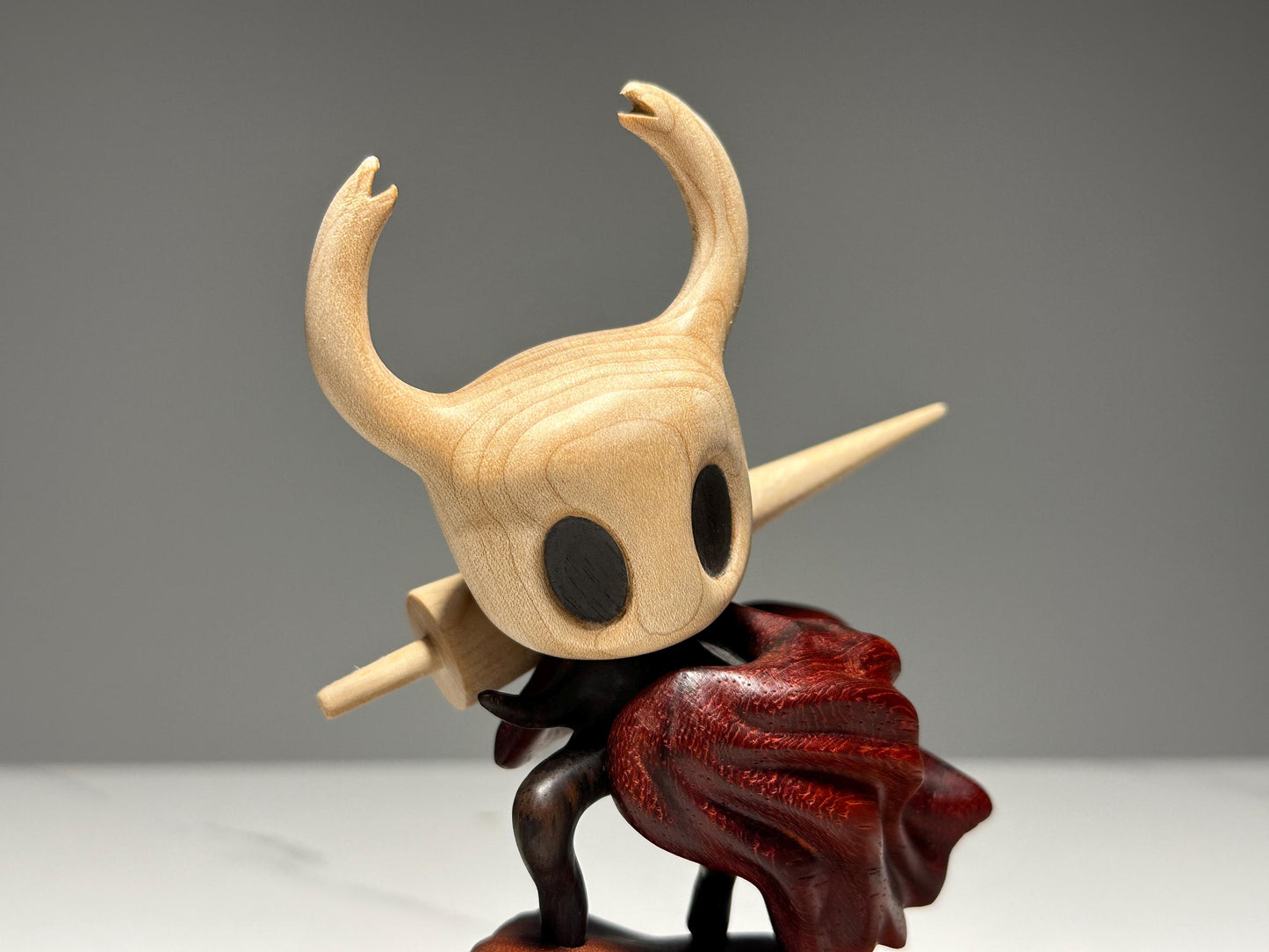Hollow Knight Inspired Walnut Wood Sculpture • Magnetic Detachable Figurine • Wood Carving Gift