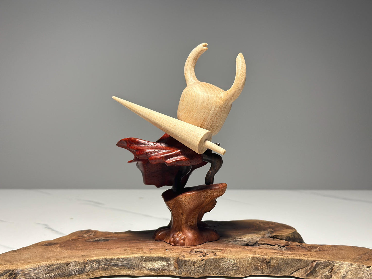 Hollow Knight Inspired Walnut Wood Sculpture • Magnetic Detachable Figurine • Wood Carving Gift