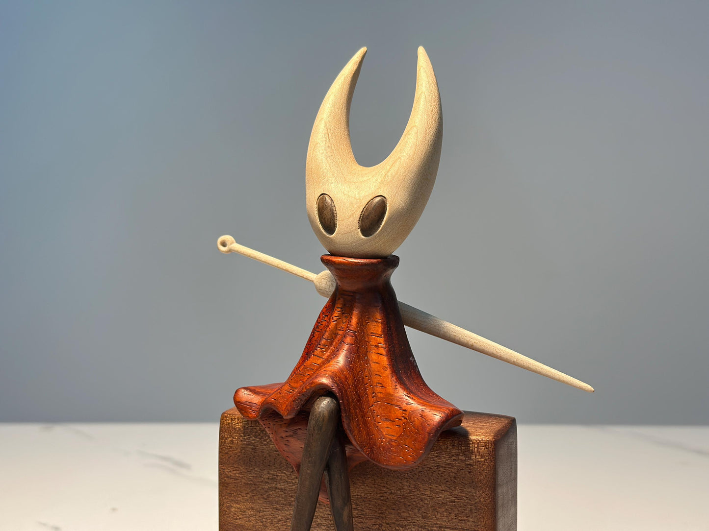 Hollow Knight Inspired Walnut Wood Sculpture • Magnetic Detachable Figurine • Wood Carving Gift