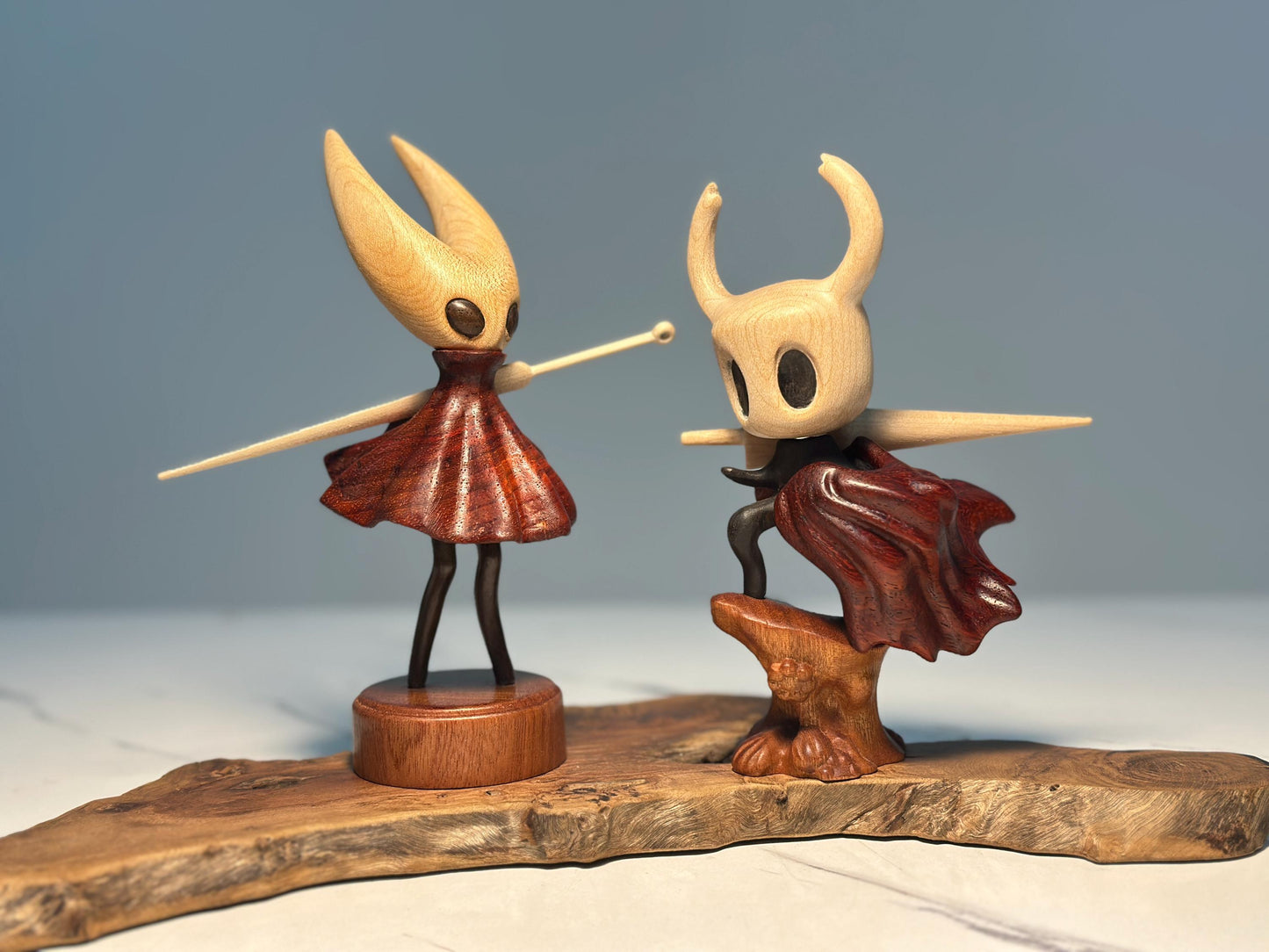 Hollow Knight Inspired Walnut Wood Sculpture • Magnetic Detachable Figurine • Wood Carving Gift