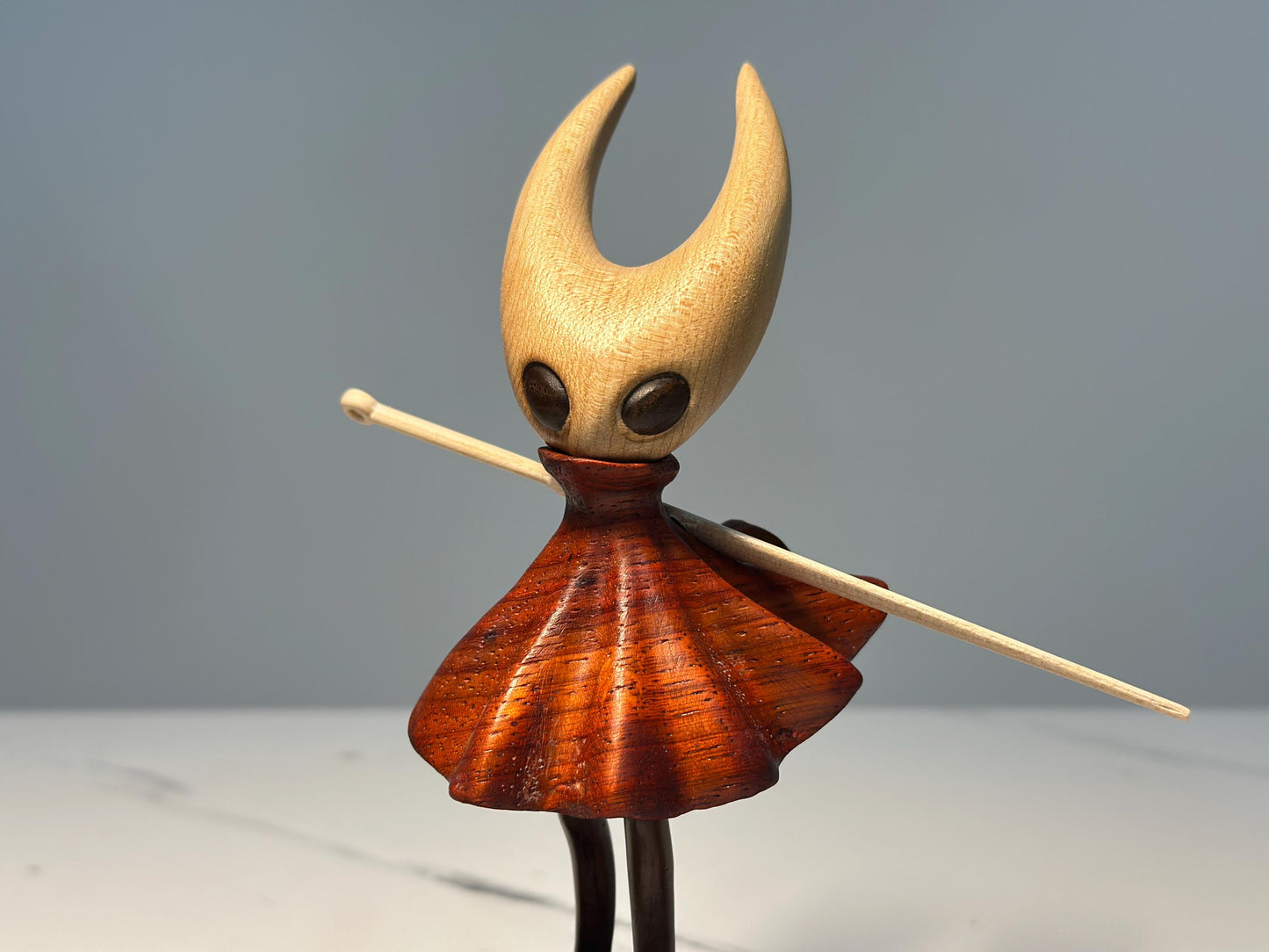 Hollow Knight Inspired Walnut Wood Sculpture • Magnetic Detachable Figurine • Wood Carving Gift