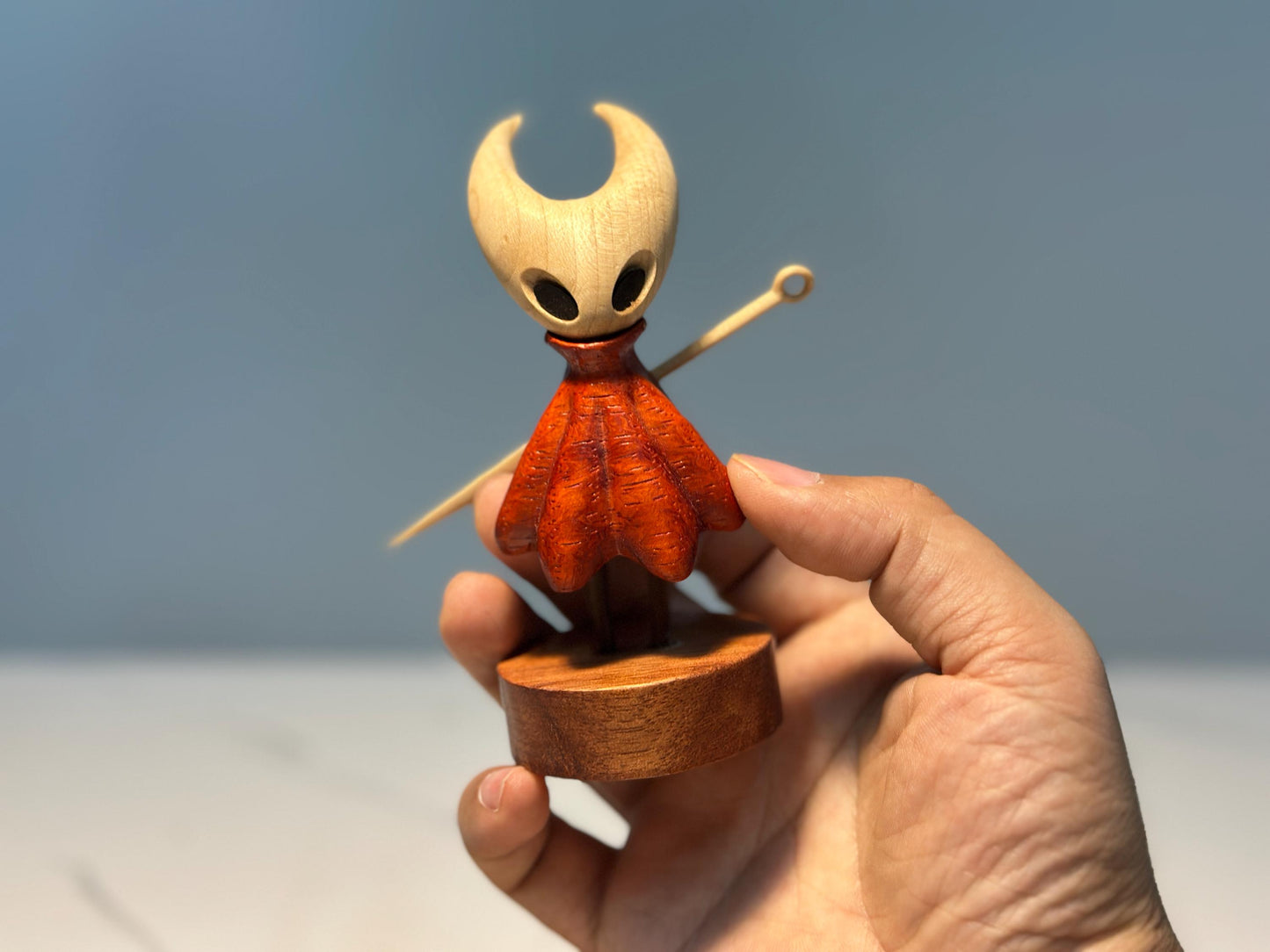 Hollow Knight Inspired Walnut Wood Sculpture • Magnetic Detachable Figurine • Wood Carving Gift