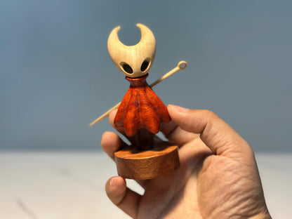 Hollow Knight Inspired Walnut Wood Sculpture • Magnetic Detachable Figurine • Wood Carving Gift