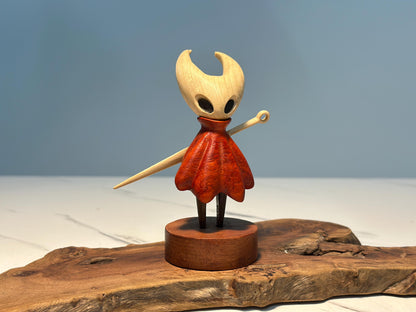 Hollow Knight Inspired Walnut Wood Sculpture • Magnetic Detachable Figurine • Wood Carving Gift