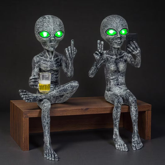 👽 Solar-Powered UFO Alien Garden Statues