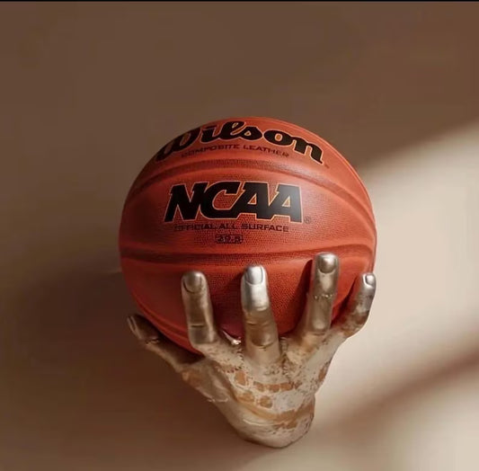 Adams Hand - Sports Ball Display Stand